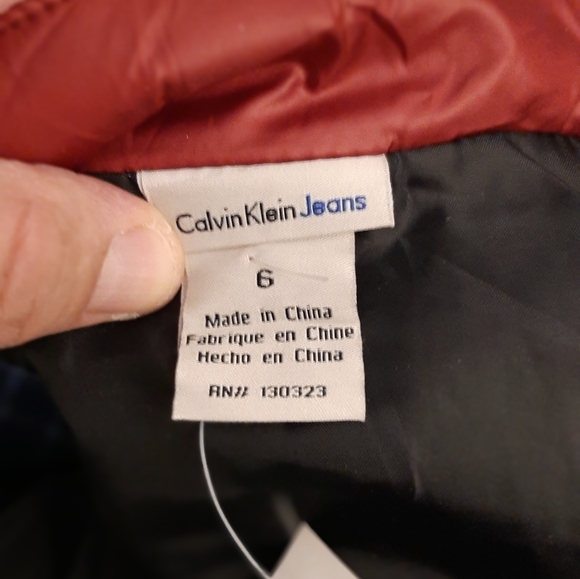 CALVIN KLEIN JEANS KIDS VEST SZ::6..NEW WITHOUT TAG. - Picture 6 of 7